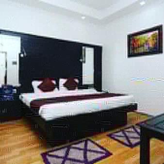 Le Leisure Hotel Prayagraj Exterior photo